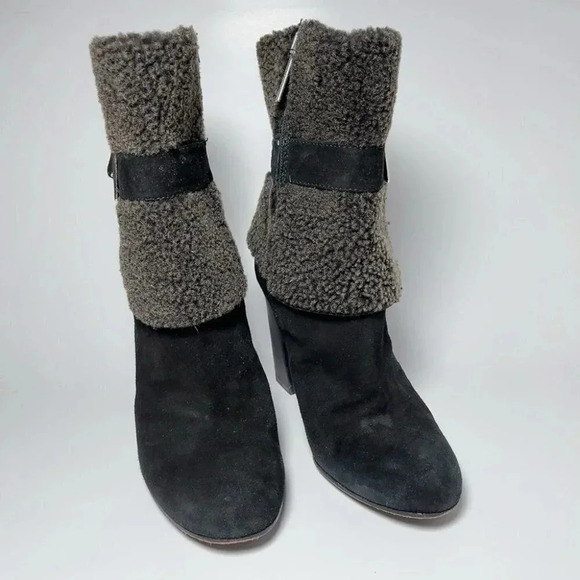 Donald J Pliner Carmen Sherpa Heeled Buckle Booties - Picture 2 of 12